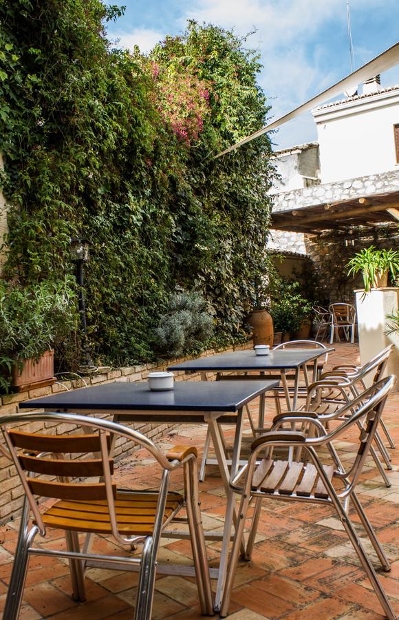 Hotel La Font D'Alcala Alcalá de la Jovada Esterno foto